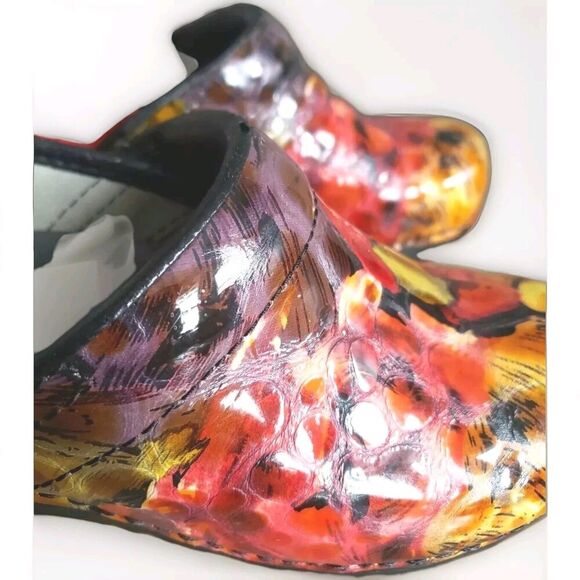 Dansko Patent Leather Clogs Women’s 6.5  XP Multi Floral  Work Slip Resistant - Picture 2 of 12